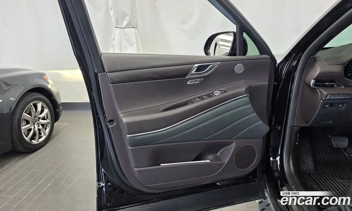 Genesis GV80 2020 2.5 автомат (гидро), фото 14 Genesis GV80 2020 2.5 автомат (гидро), фото 14
