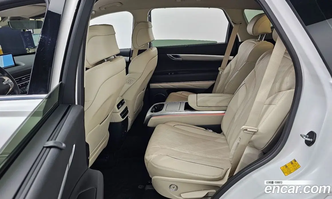 Genesis GV80 2023 3.0 автомат (гидро), фото 18 Genesis GV80 2023 3.0 автомат (гидро), фото 18