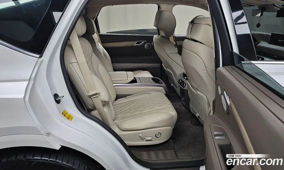 Genesis GV80 2023 3.0 автомат (гидро), фото 16 Genesis GV80 2023 3.0 автомат (гидро), фото 16