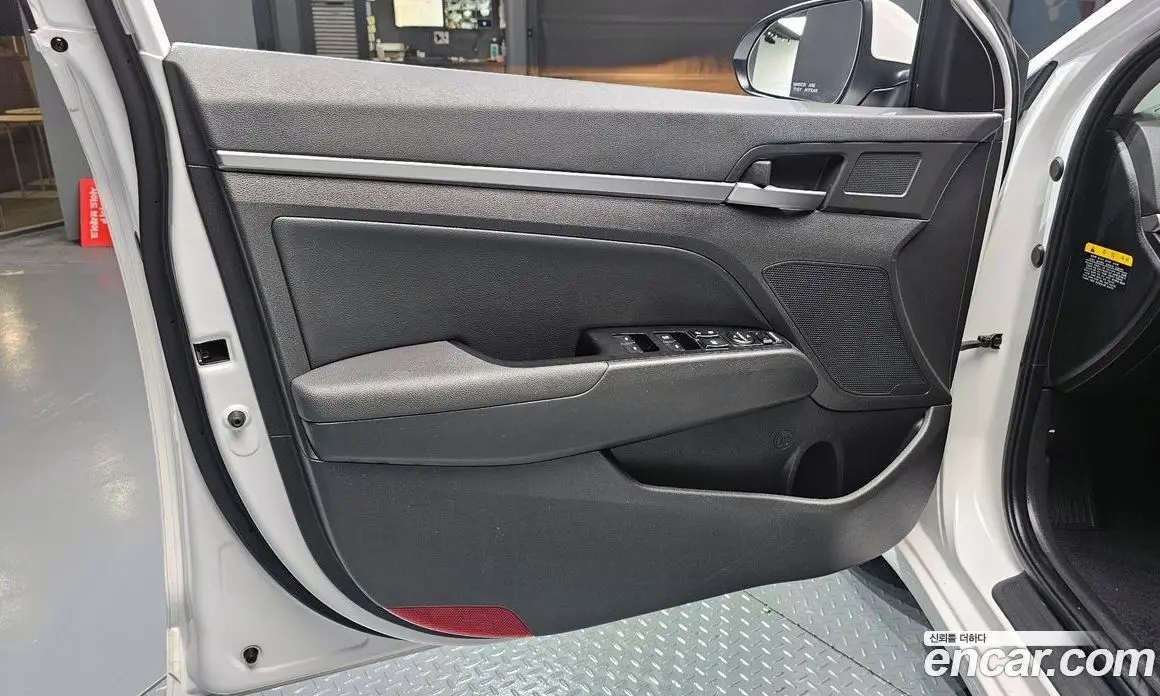 Hyundai Avante 2017 1.6 автомат (гидро), фото 14 Hyundai Avante 2017 1.6 автомат (гидро), фото 14