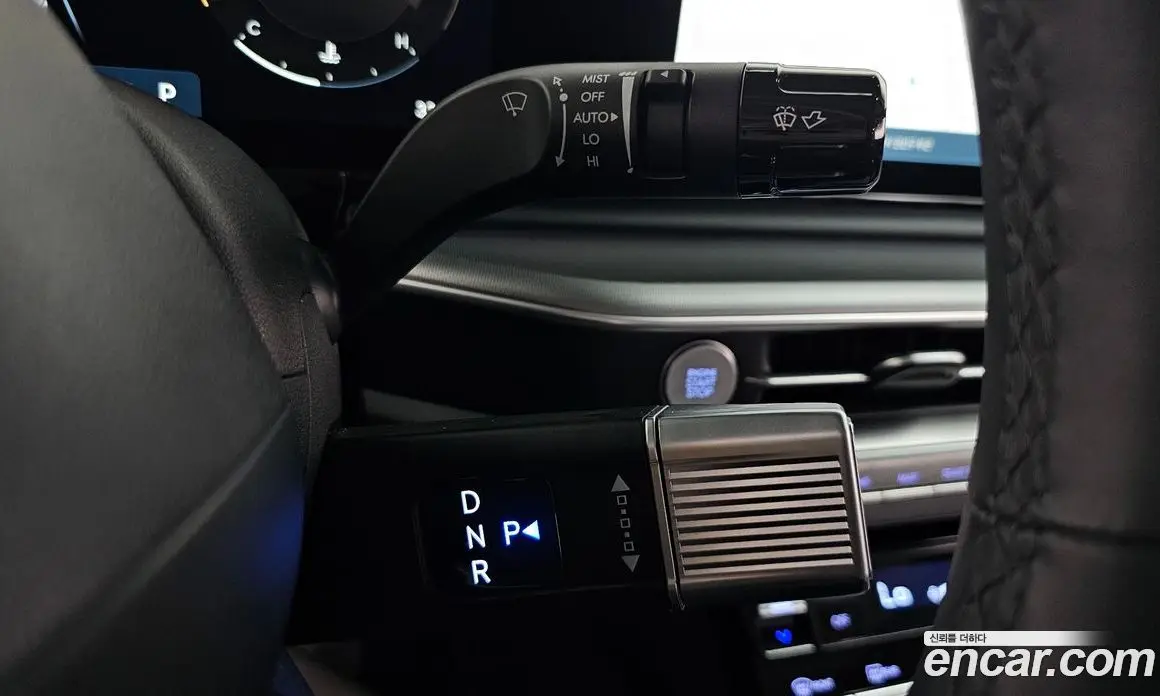 Hyundai Grandeur 2023 3.5 автомат (гидро), фото 12