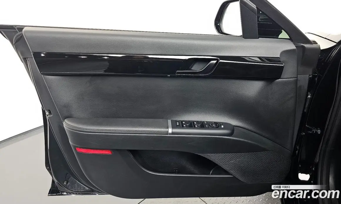Hyundai Grandeur 2023 3.5 автомат (гидро), фото 14