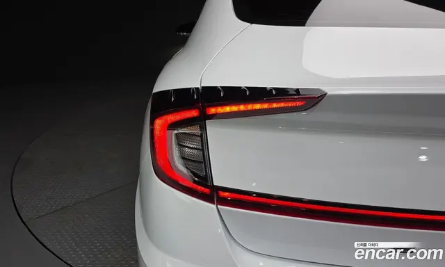 Hyundai Sonata 2022 2.0 автомат (гидро), миниатюра 9