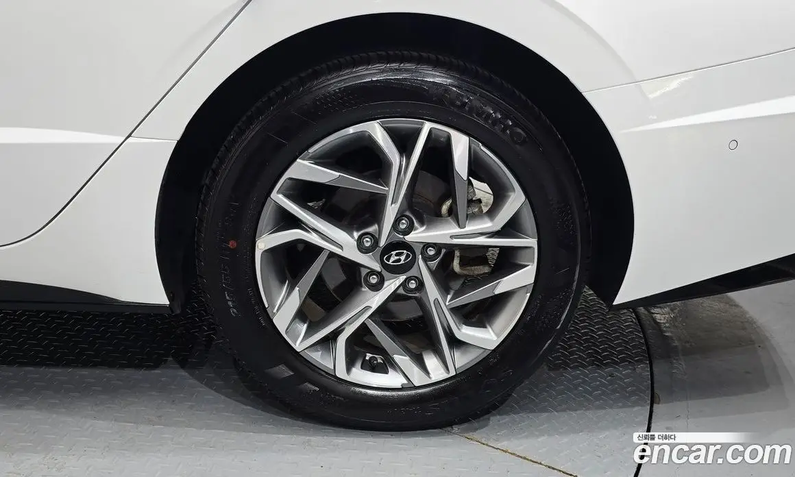 Hyundai Sonata 2022 2.0 автомат (гидро), фото 7