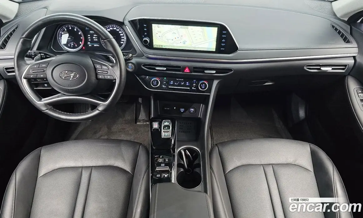 Hyundai Sonata 2022 2.0 автомат (гидро), фото 10