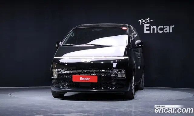 Hyundai Staria 2024 2.2 автомат (гидро), миниатюра 3