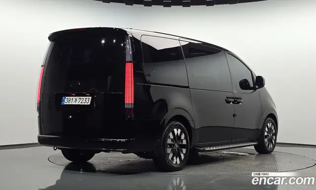 Hyundai Staria, 2025, 18 367 км