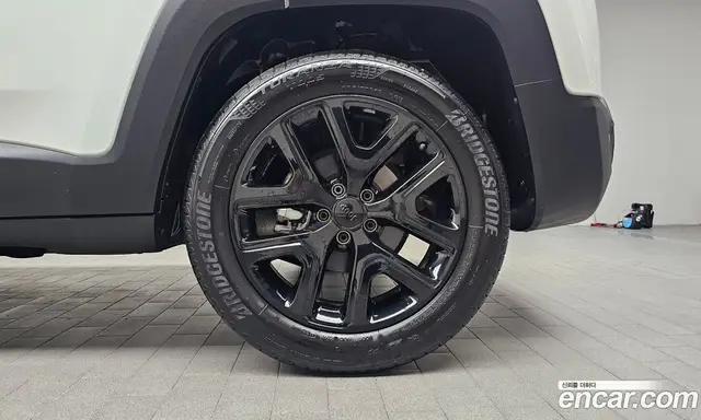 Jeep Renegade 2022 1.3 автомат (гидро), миниатюра 7 Jeep Renegade 2022 1.3 автомат (гидро), миниатюра 7