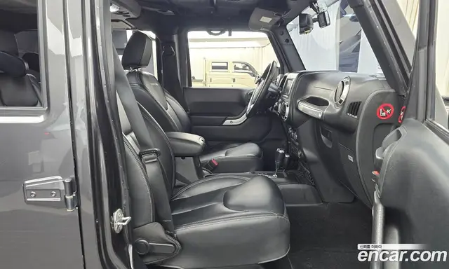 Jeep Wrangler 2017 3.6 автомат (гидро), миниатюра 11 Jeep Wrangler 2017 3.6 автомат (гидро), миниатюра 11