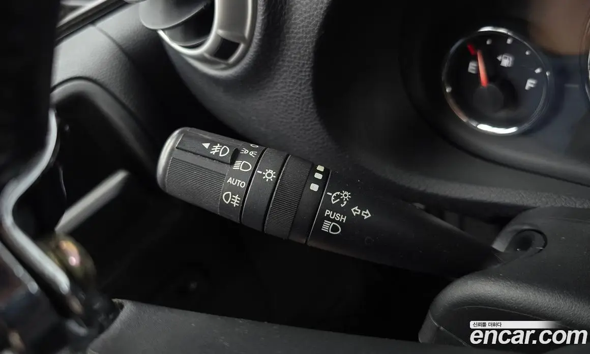 Jeep Wrangler 2017 3.6 автомат (гидро), фото 18 Jeep Wrangler 2017 3.6 автомат (гидро), фото 18