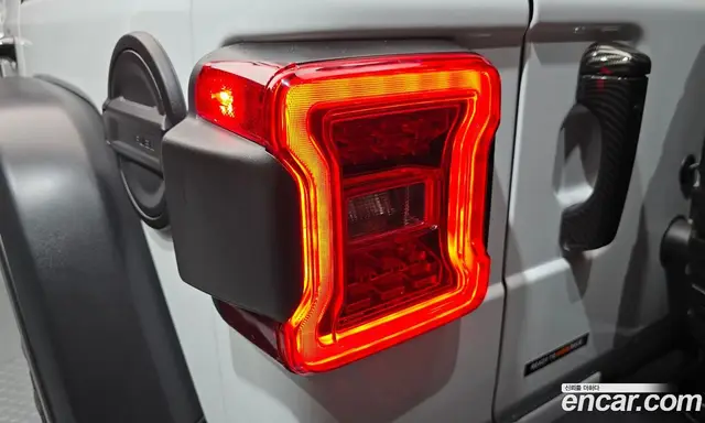 Jeep Wrangler 2025 2.0 автомат (гидро), миниатюра 9 Jeep Wrangler 2025 2.0 автомат (гидро), миниатюра 9