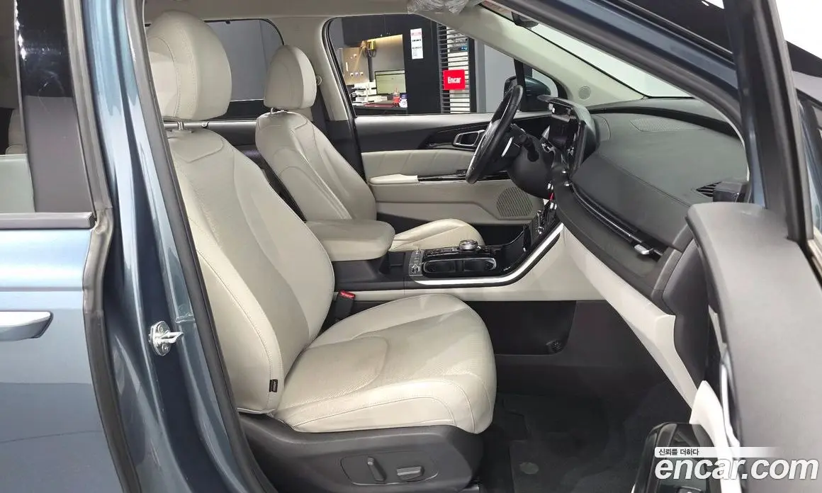 Kia Carnival 2021 2.2 автомат (гидро), фото 11