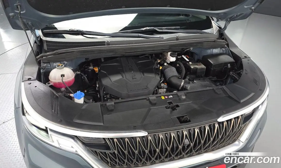 Kia Carnival 2021 2.2 автомат (гидро), фото 6