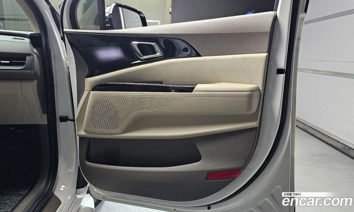 Kia Carnival 2021 3.5 автомат (гидро), фото 14