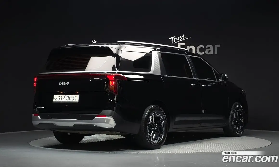 Kia Carnival 2024 2.2 автомат (гидро), фото 2