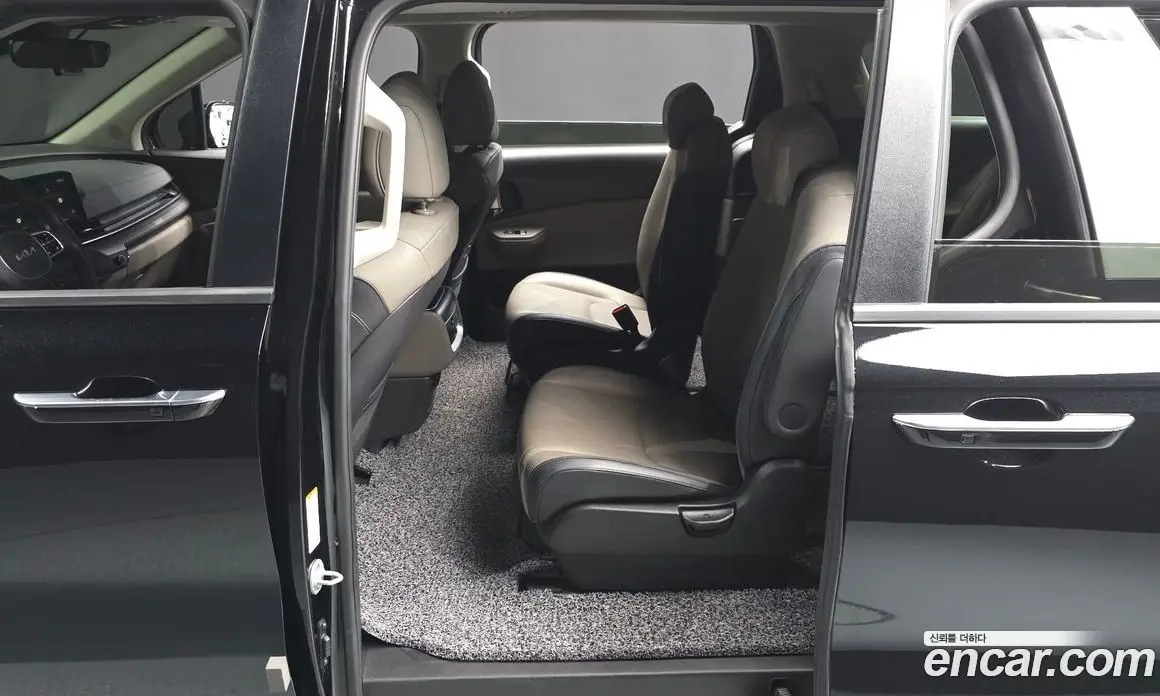 Kia Carnival 2024 2.2 автомат (гидро), фото 16