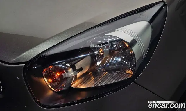 Kia Morning 2014 1.0 автомат (гидро), миниатюра 7 Kia Morning 2014 1.0 автомат (гидро), миниатюра 7