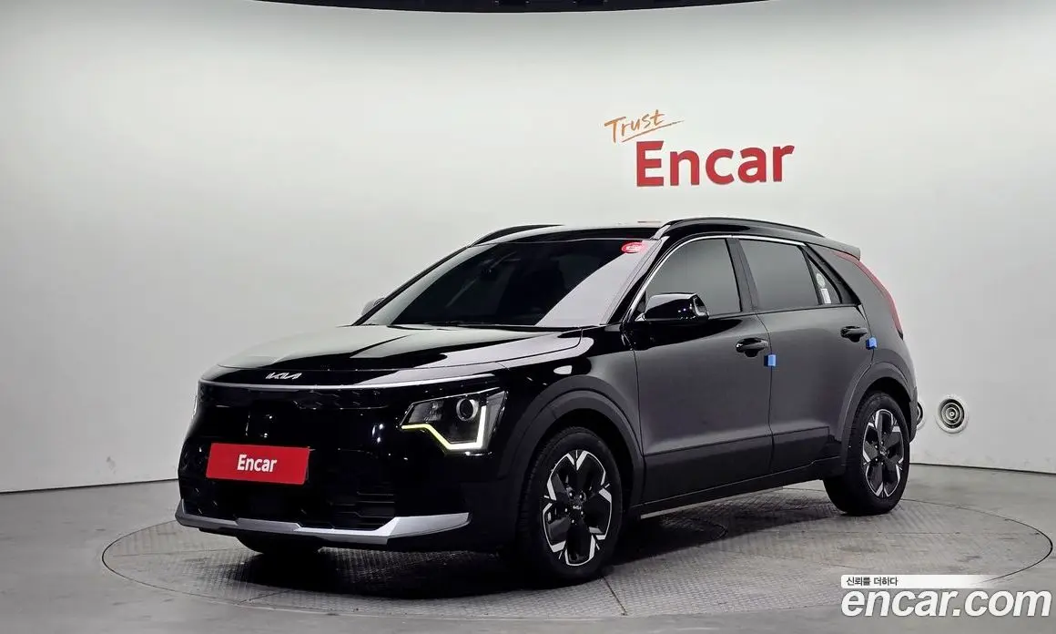 Kia Niro 2023 0.2 автомат (гидро), фото 1 Kia Niro 2023 0.2 автомат (гидро), фото 1