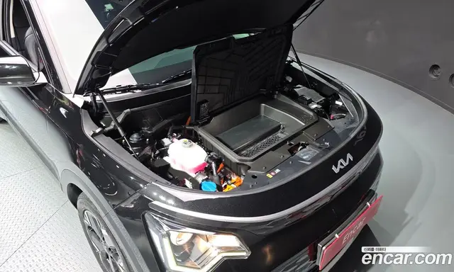 Kia Niro 2023 0.2 автомат (гидро), миниатюра 6