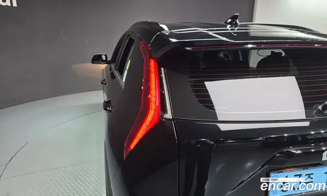 Kia Niro 2023 0.2 автомат (гидро), миниатюра 9