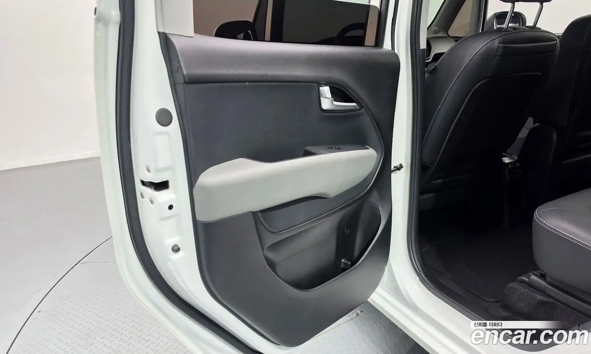 Kia Ray 2022 1.0 автомат (гидро), фото 15 Kia Ray 2022 1.0 автомат (гидро), фото 15