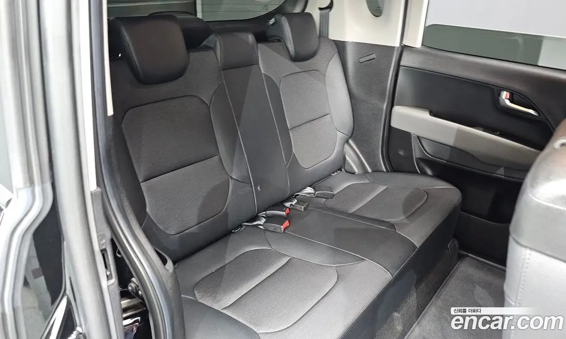 Kia Ray 2022 1.0 автомат (гидро), фото 17