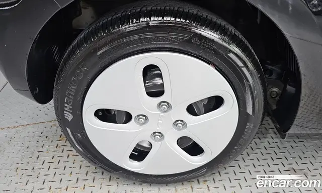 Kia Ray 2022 1.0 автомат (гидро), миниатюра 5