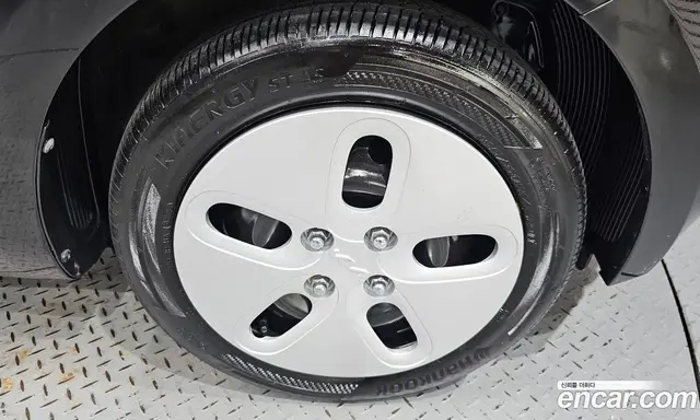 Kia Ray 2022 1.0 автомат (гидро), миниатюра 7