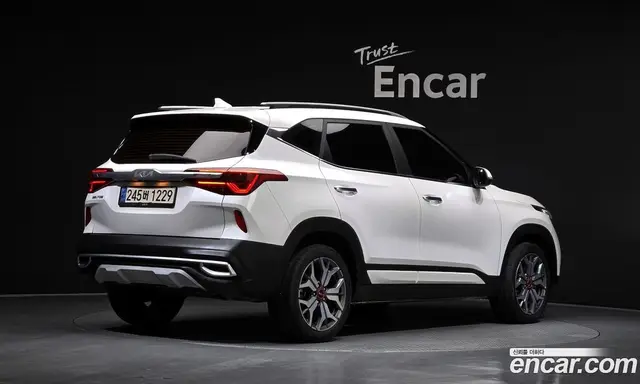 Kia Seltos 2021 1.6 автомат (гидро), миниатюра 2