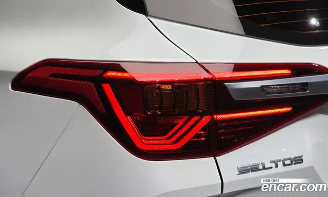 Kia Seltos 2021 1.6 автомат (гидро), миниатюра 9