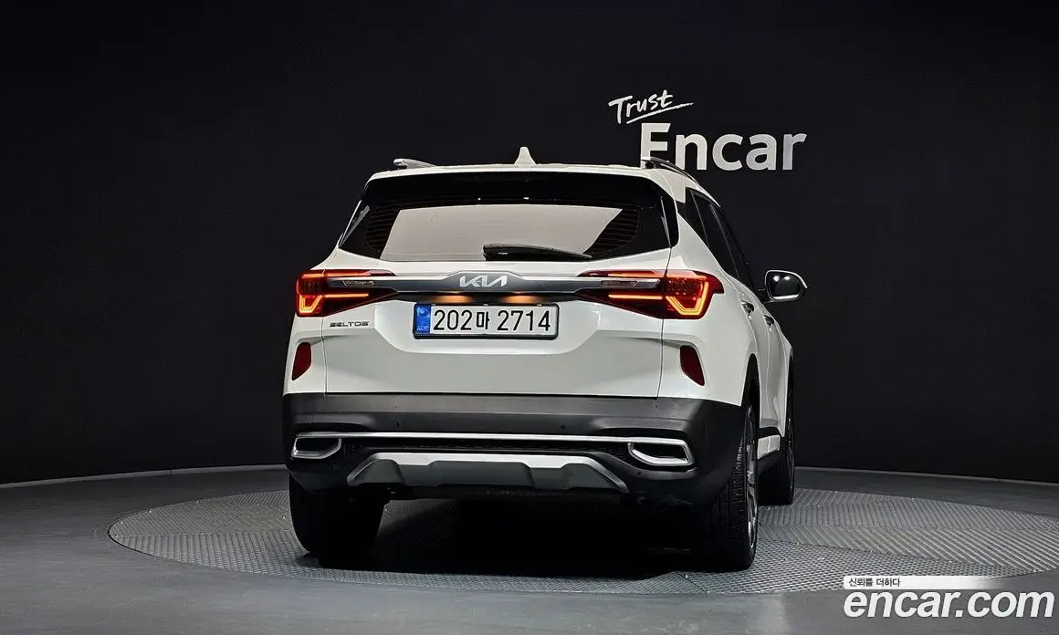 Kia Seltos 2022 1.6 автомат (гидро), фото 4 Kia Seltos 2022 1.6 автомат (гидро), фото 4