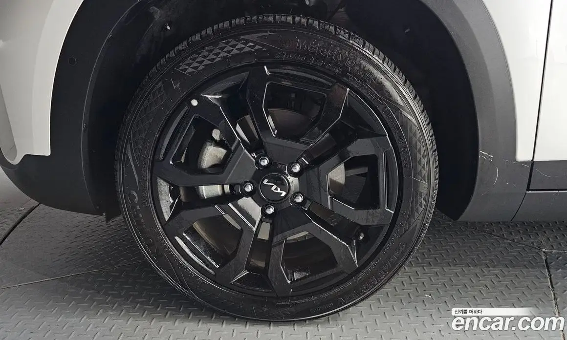 Kia Seltos 2025 1.6 автомат (гидро), фото 5 Kia Seltos 2025 1.6 автомат (гидро), фото 5