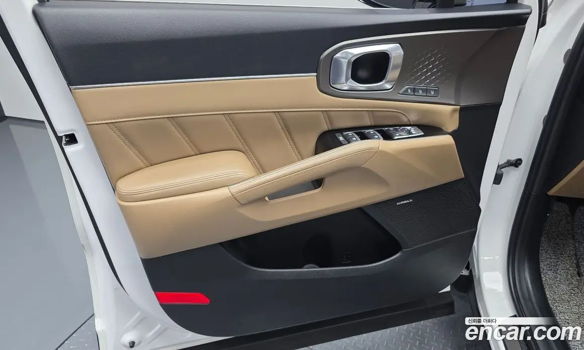 Kia Sorento 2023 1.6 автомат (гидро), фото 14