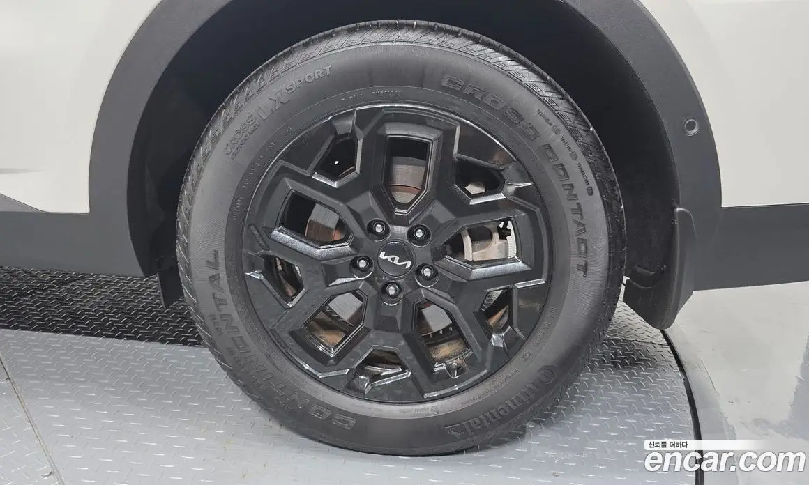 Kia Sorento 2023 1.6 автомат (гидро), фото 7