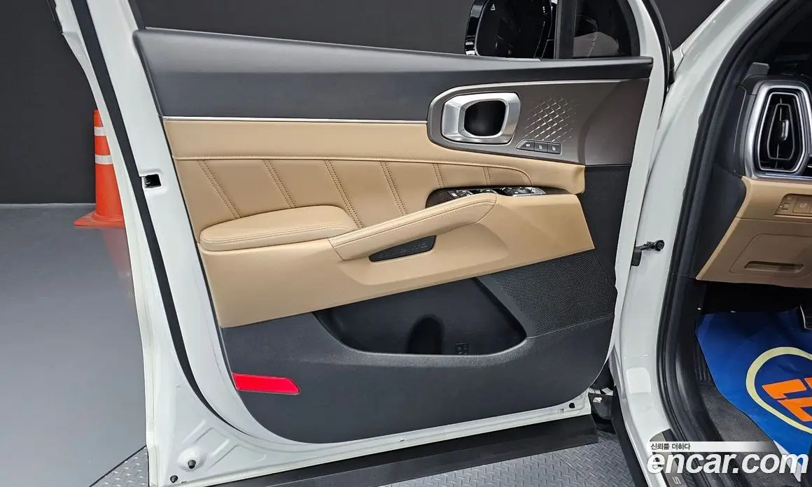 Kia Sorento 2024 1.6 автомат (гидро), фото 14