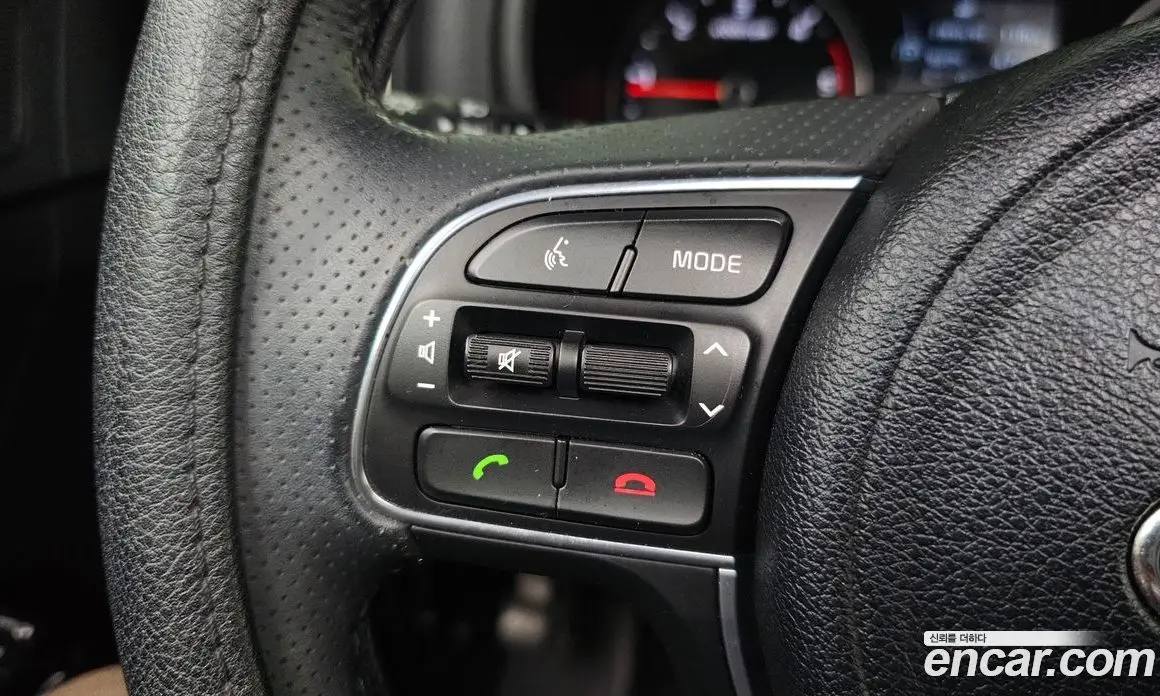 Kia Sportage 2015 2.0 автомат (гидро), фото 17