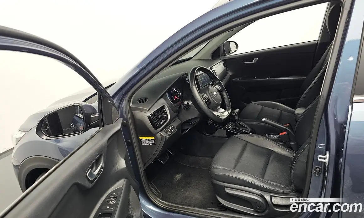 Kia Stonic 2020 1.4 автомат (гидро), фото 12