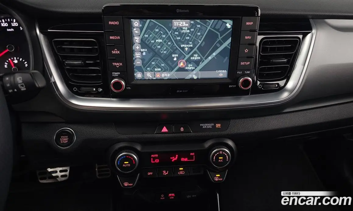 Kia Stonic 2020 1.4 автомат (гидро), фото 19
