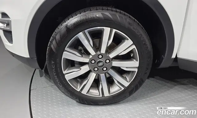 Land Rover Discovery Sport 2018 2.0 автомат (гидро), миниатюра 5