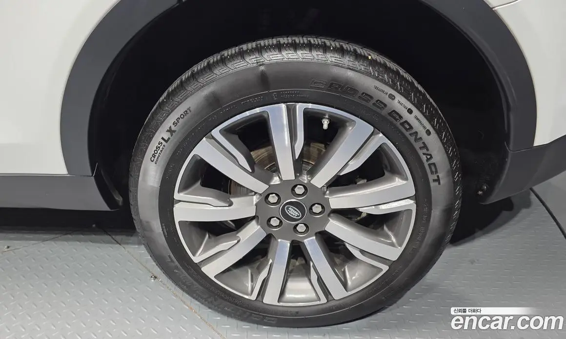 Land Rover Discovery Sport 2018 2.0 автомат (гидро), фото 7