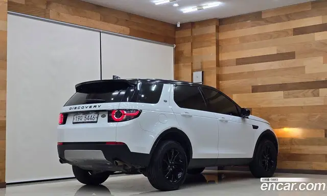 Land Rover Discovery Sport 2018 2.0 автомат (гидро), миниатюра 2 Land Rover Discovery Sport 2018 2.0 автомат (гидро), миниатюра 2