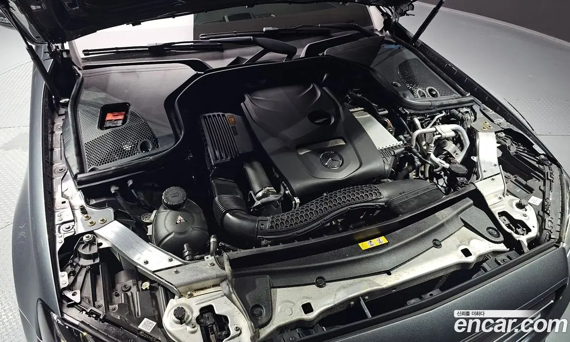 Mercedes-Benz E-Class 2018 2.0 автомат (гидро), фото 6