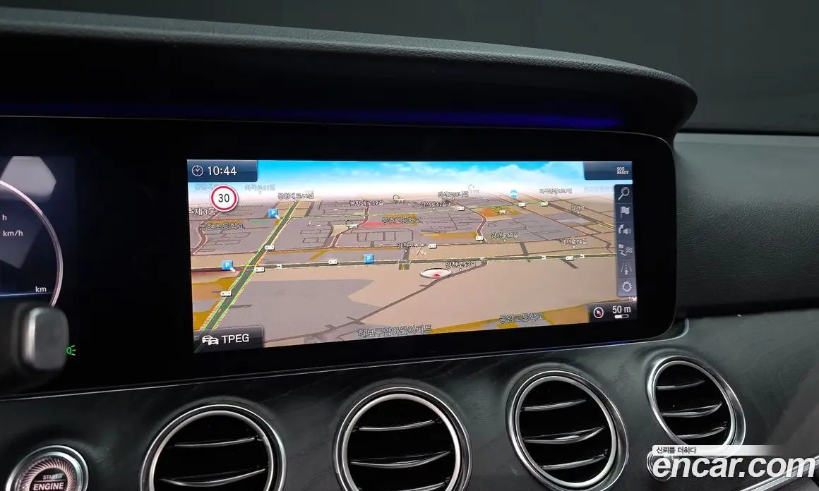 Mercedes-Benz E-Class 2019 2.0 автомат (гидро), фото 16