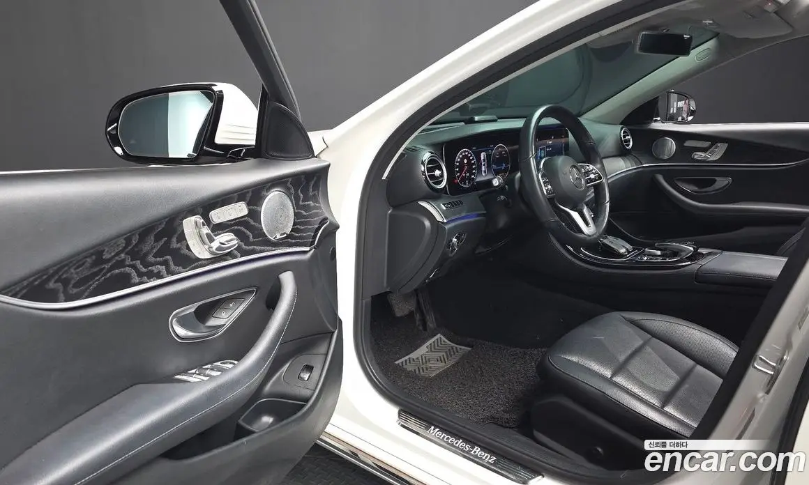 Mercedes-Benz E-Class 2019 2.0 автомат (гидро), фото 17