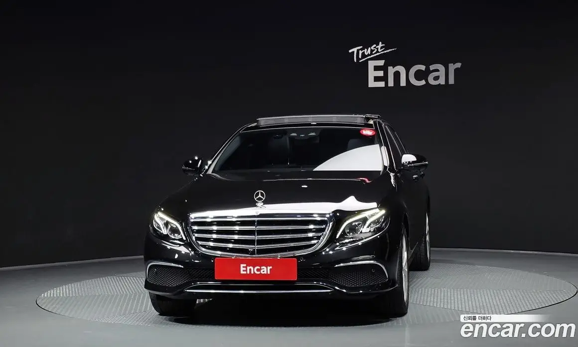 Mercedes-Benz E-Class 2019 2.0 автомат (гидро), фото 3