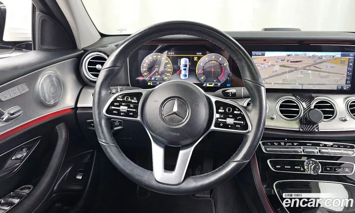 Mercedes-Benz E-Class 2019 2.0 автомат (гидро), фото 19 Mercedes-Benz E-Class 2019 2.0 автомат (гидро), фото 19