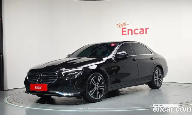 Mercedes-Benz E-Class, 2021, 33 786 км