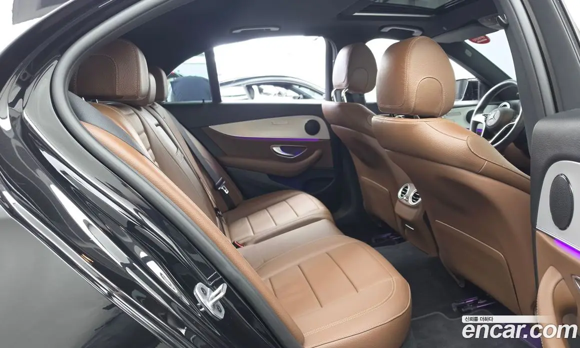 Mercedes-Benz E-Class 2021 2.0 автомат (гидро), фото 18 Mercedes-Benz E-Class 2021 2.0 автомат (гидро), фото 18
