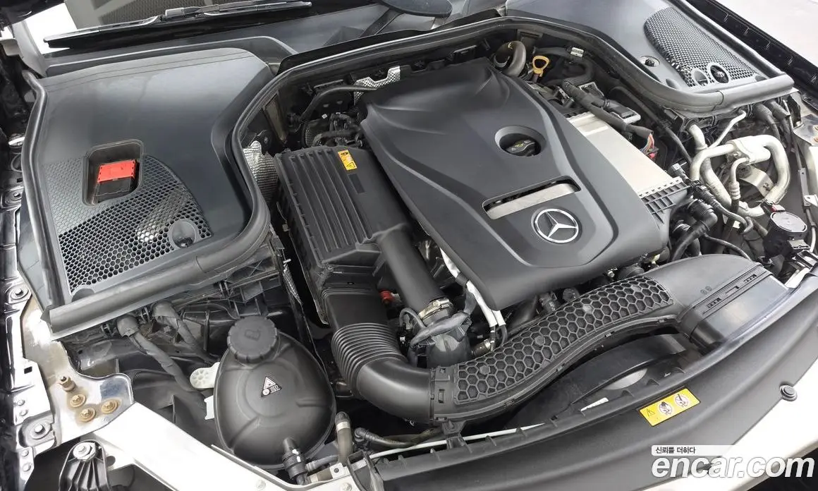 Mercedes-Benz E-Class 2021 2.0 автомат (гидро), фото 6 Mercedes-Benz E-Class 2021 2.0 автомат (гидро), фото 6