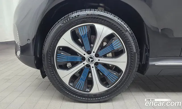 Mercedes-Benz EQC 2020 0.2 автомат (гидро), миниатюра 4 Mercedes-Benz EQC 2020 0.2 автомат (гидро), миниатюра 4